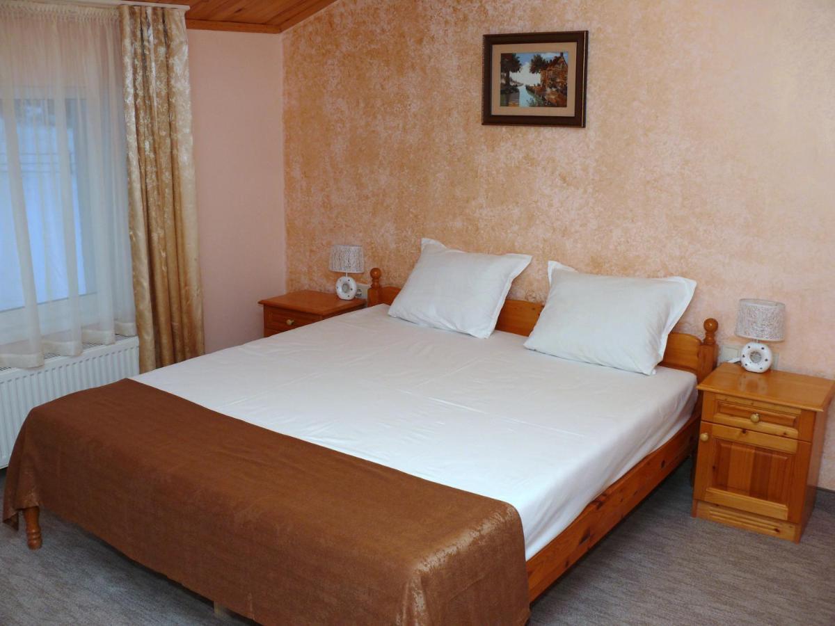 Комплекс Лебанов Hotel Yundola Екстериор снимка