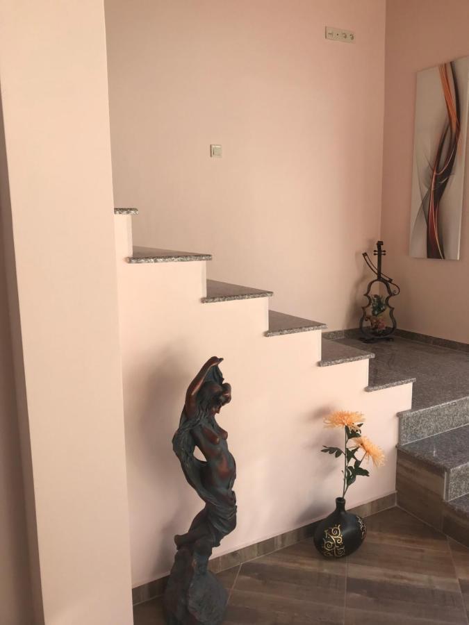 Комплекс Лебанов Hotel Yundola Екстериор снимка