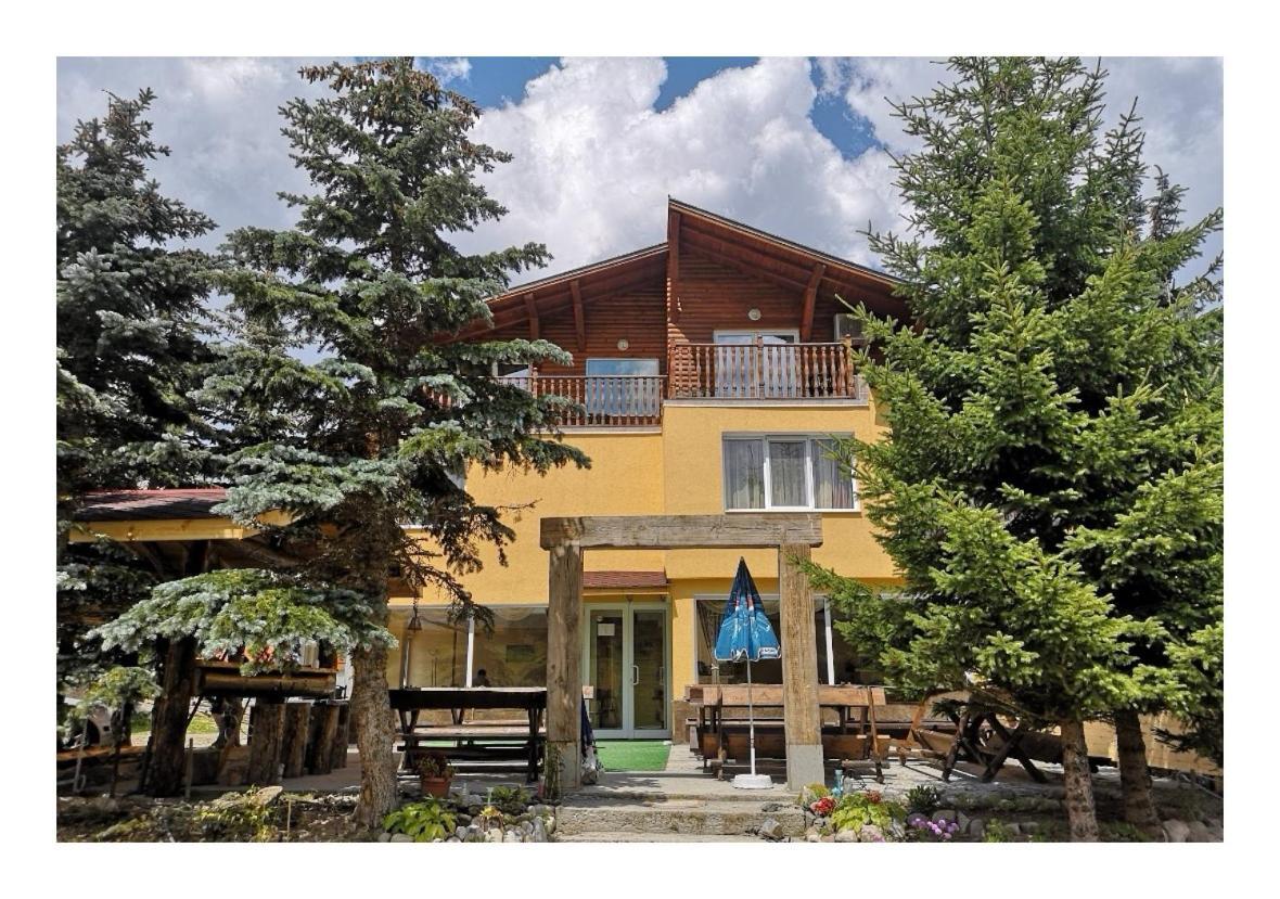 Комплекс Лебанов Hotel Yundola Екстериор снимка